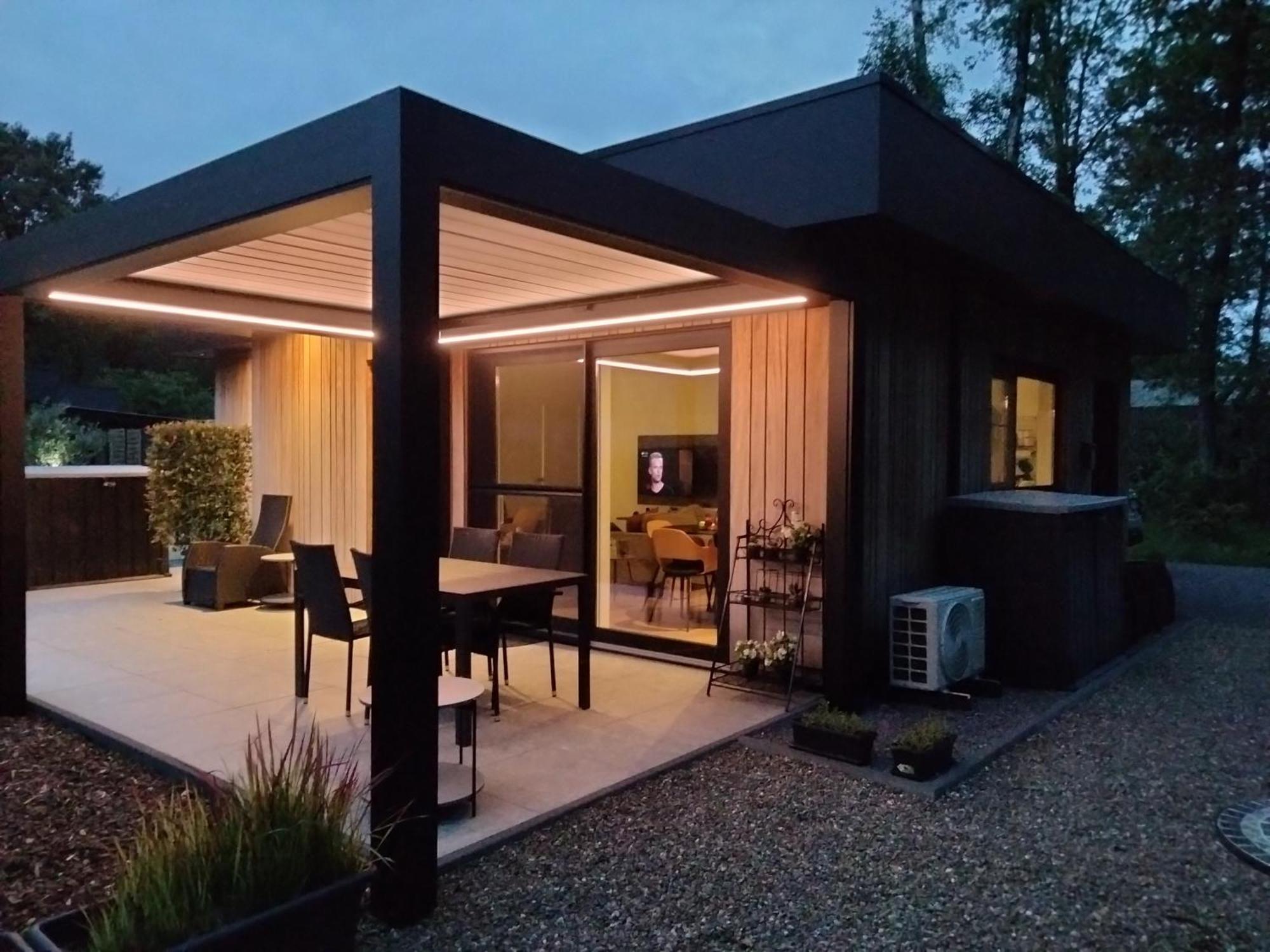 Theressa - Free Wifi En Netflix Zutendaal Extérieur photo