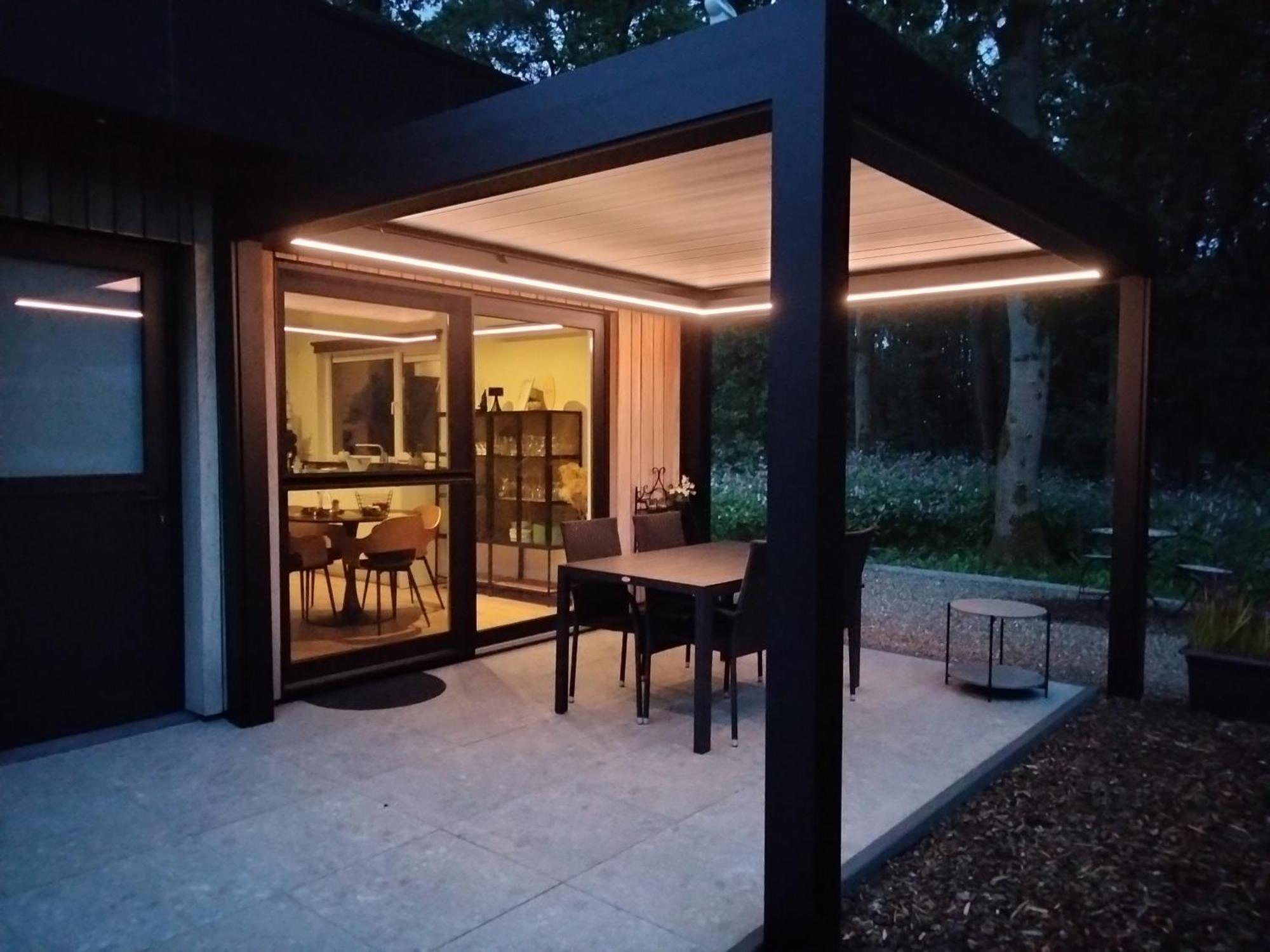 Theressa - Free Wifi En Netflix Zutendaal Extérieur photo
